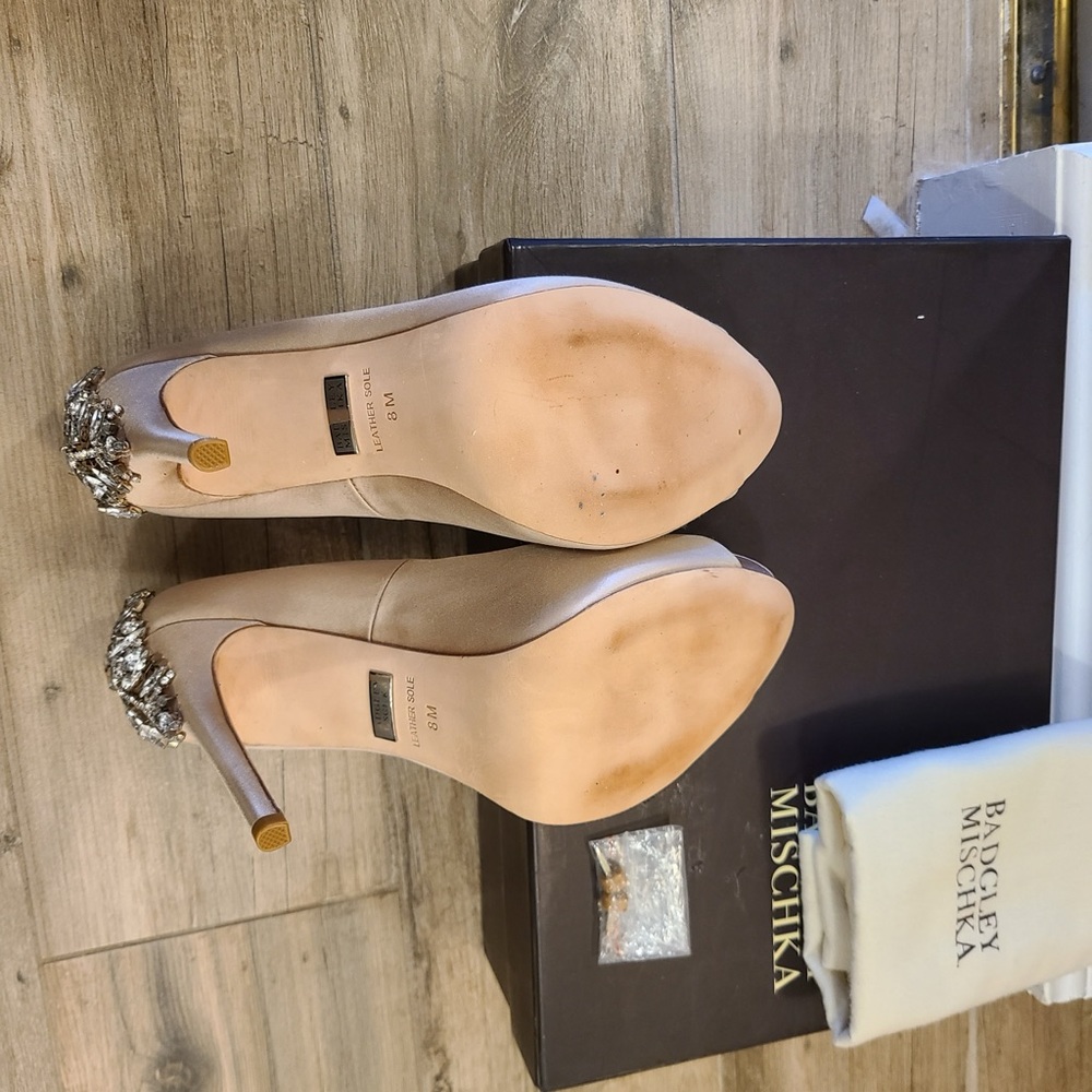 Worn Once To Try On Within Home. Color Latte Sati… - image 5